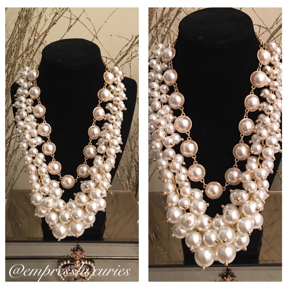 Party with Pearl Necklace✨✨